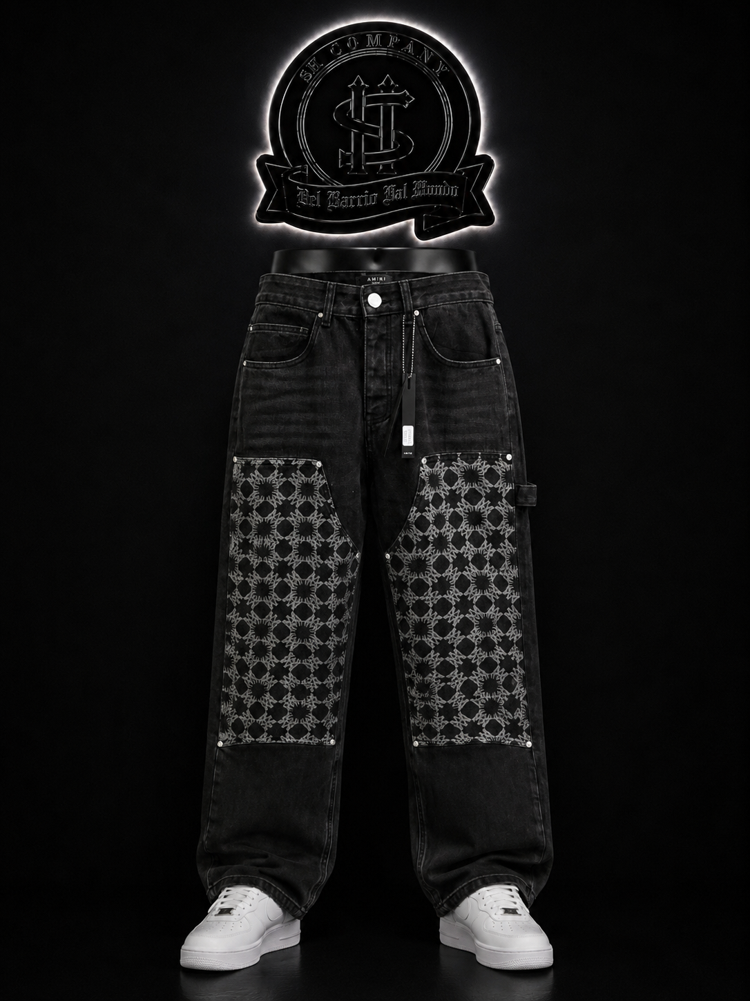 JEANS BAGGY BOTA RECTA COLOR/NEGRO DETALLE/ESTAMPADO/BLANCO