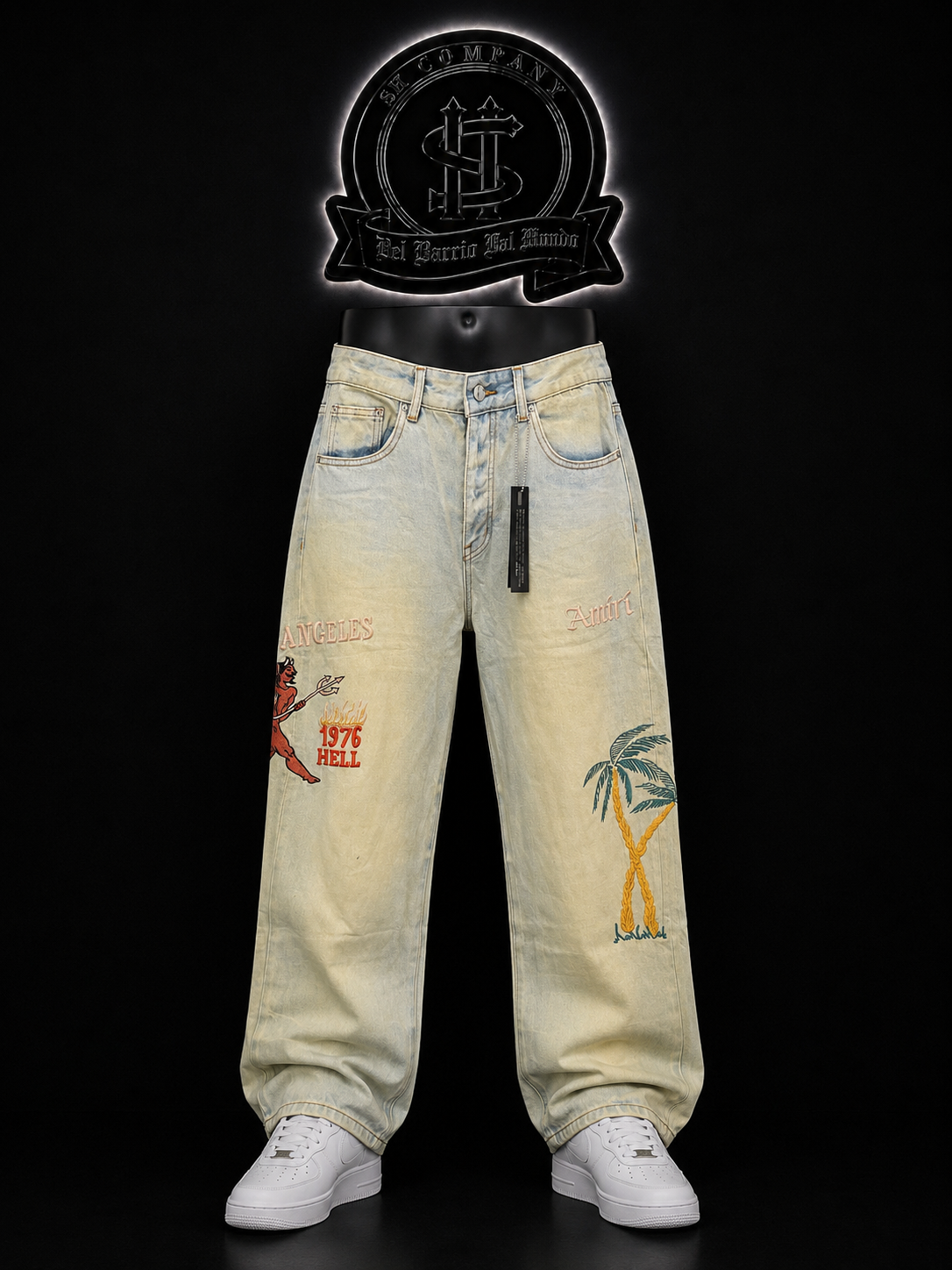 JEANS BAGGY BOTA RECTA COLOR/AZUL/CLARO DETALLE/ESTAMPADOS