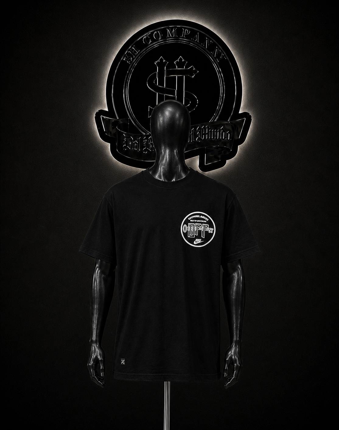 CAMISETA NK COLOR/NEGRO DETALLES/ESTAMPADO/LOGO/ADELANTE