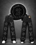 JEANS LV BOTA RECTA COLOR NEGRO/DETALLE/ESTAMPADO “LV” FRONTAL Y ESPALDA