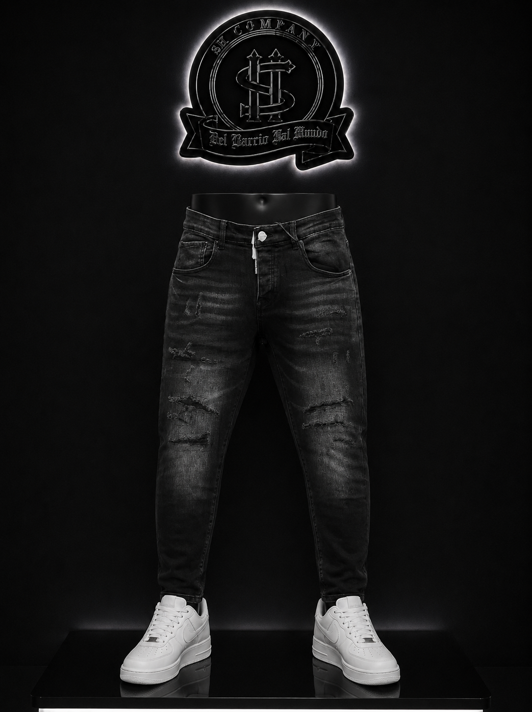 JEANS DSQ2 BOTA RECTA COLOR/NEGRO DETALLE/DEGRADADO/ROTOS NEGROS