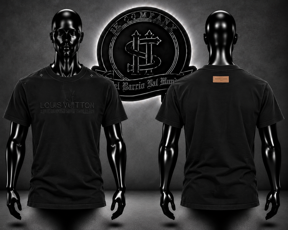 CAMISETA LV COLOR NEGRO/DETALLE/LOGO DELANTERO/LOGO ESPALDA